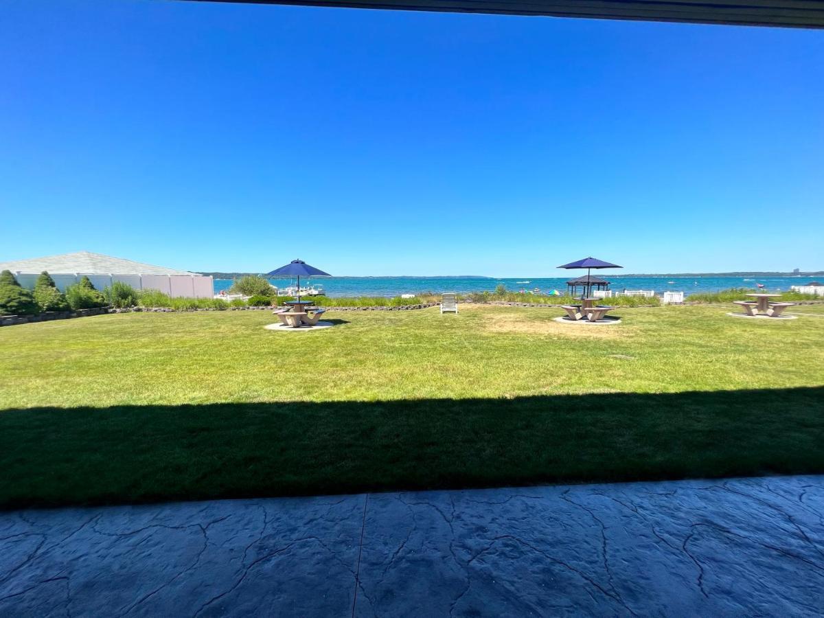 The Beach Haus - Traverse City Exterior foto